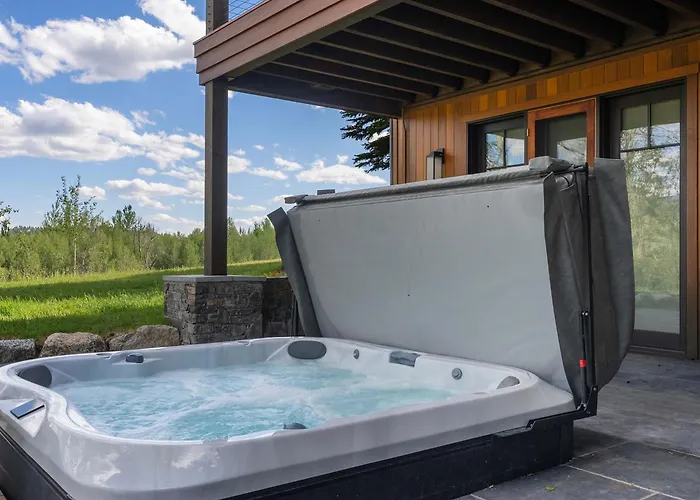 Abode At Sleeping Indian Hole 5 *